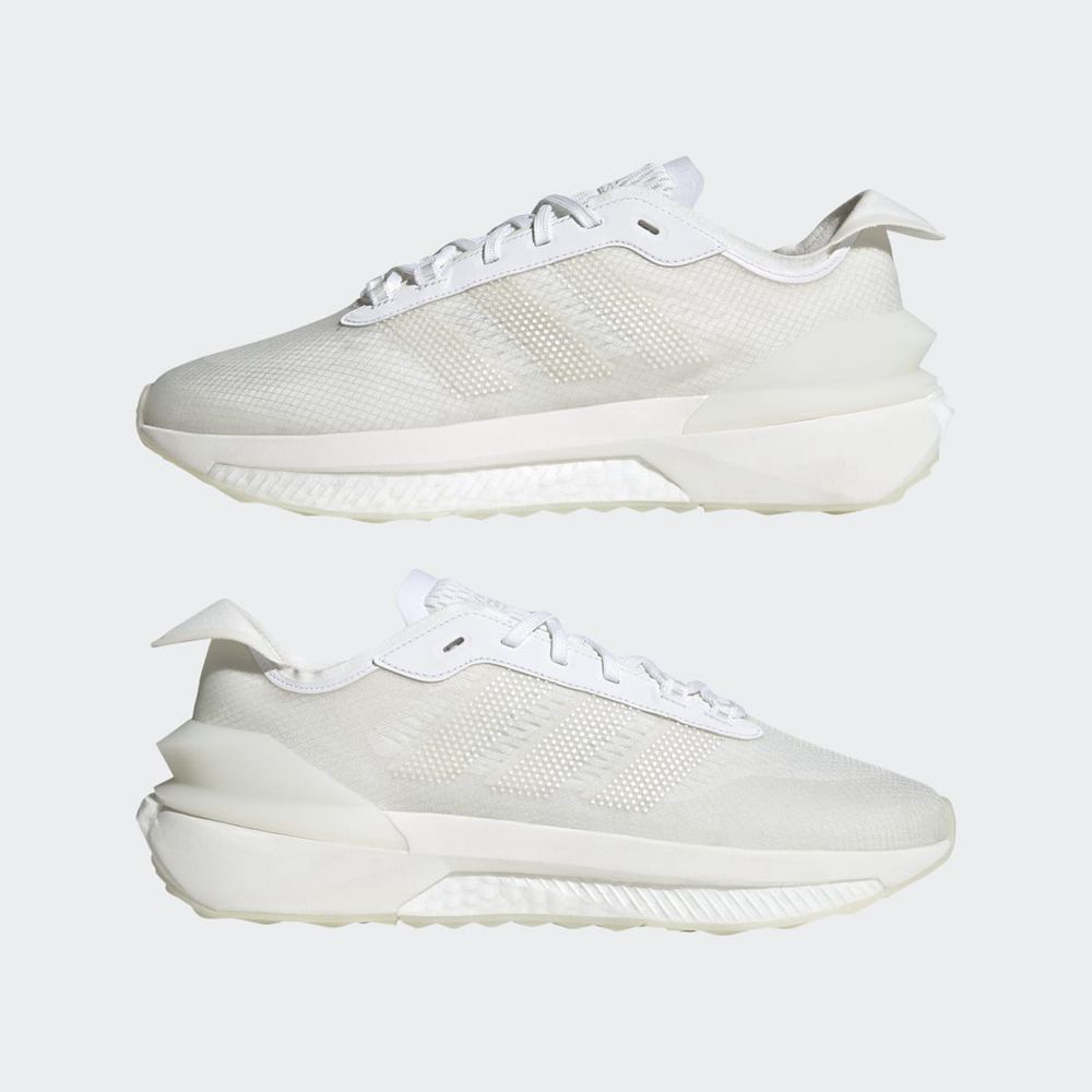 Basket Adidas AVRYN Blanche Femme | QMK-37478345