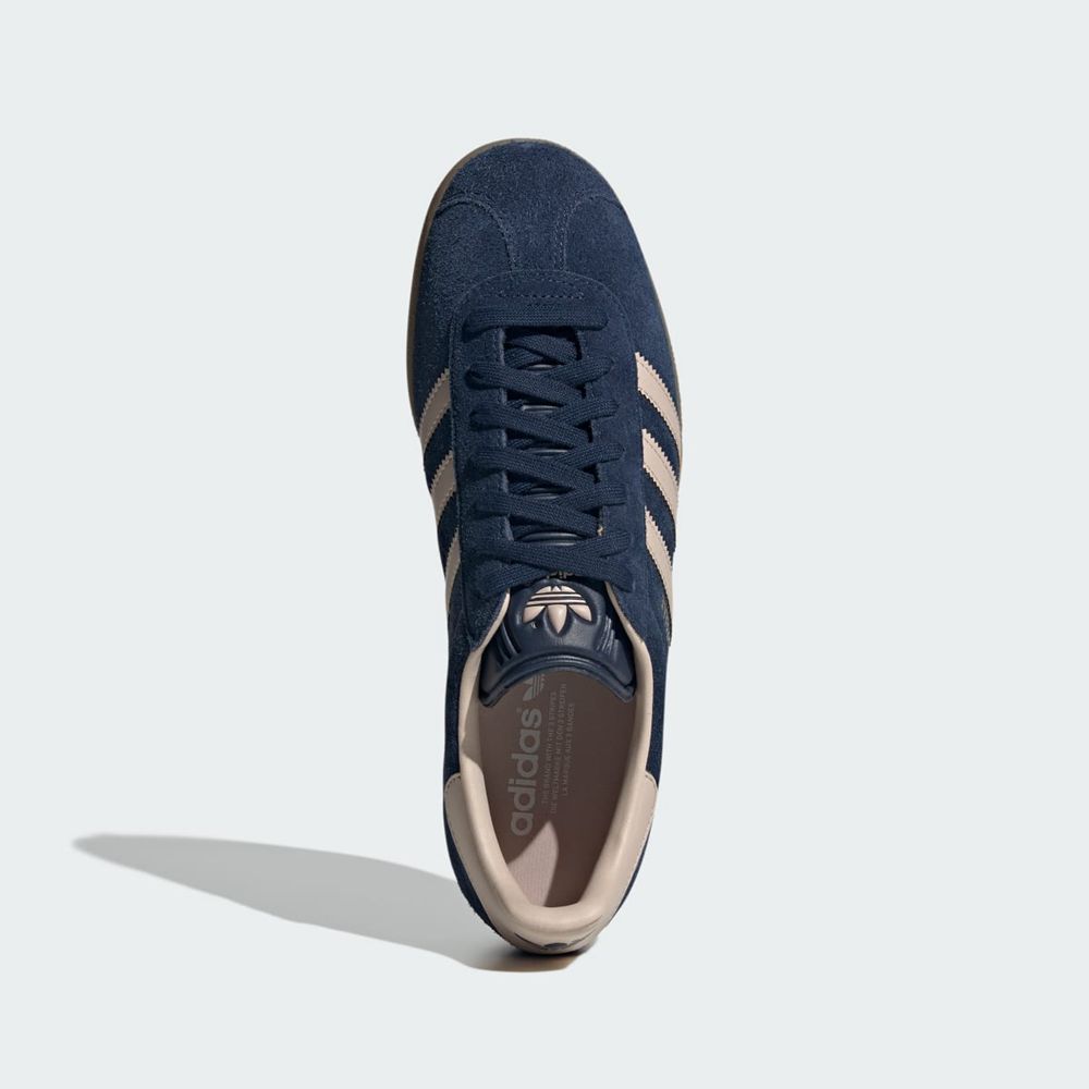 Basket Adidas Gazelle Bleu Marine Beige Homme | VCZ-59197796