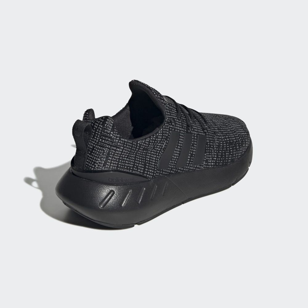 Basket Adidas Swift Run 22 Noir Grise Blanche Enfant | JKI-94442919